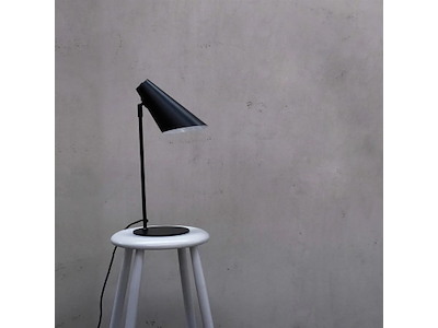 Dyberg Larsen Cale Bordlampe | Sort