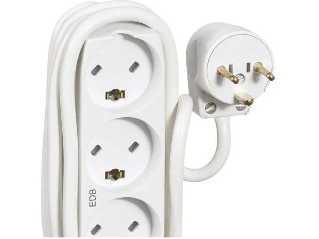 5-Stikdåse EDB Hvid 3 Meter